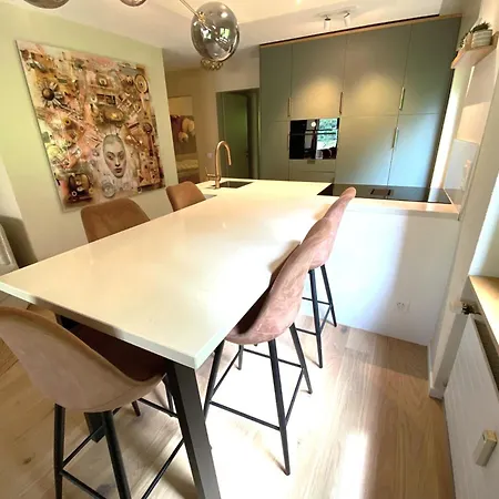 Laerchenwald 1703 * Leukerbad